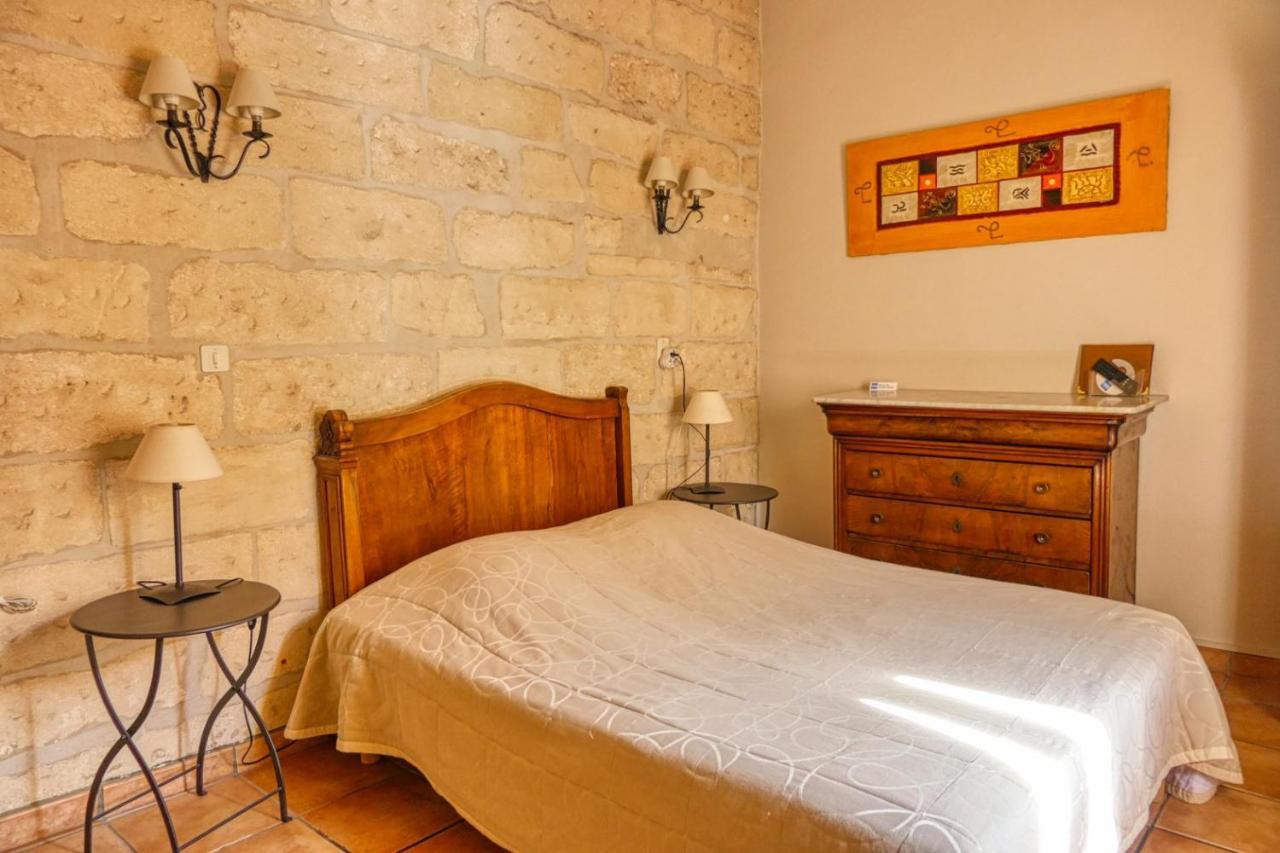 Au Saint Roch - Hôtel et Jardin Avignon Extérieur photo