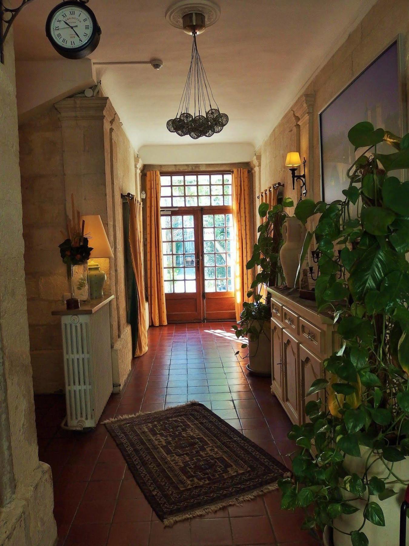 Au Saint Roch - Hôtel et Jardin Avignon Extérieur photo